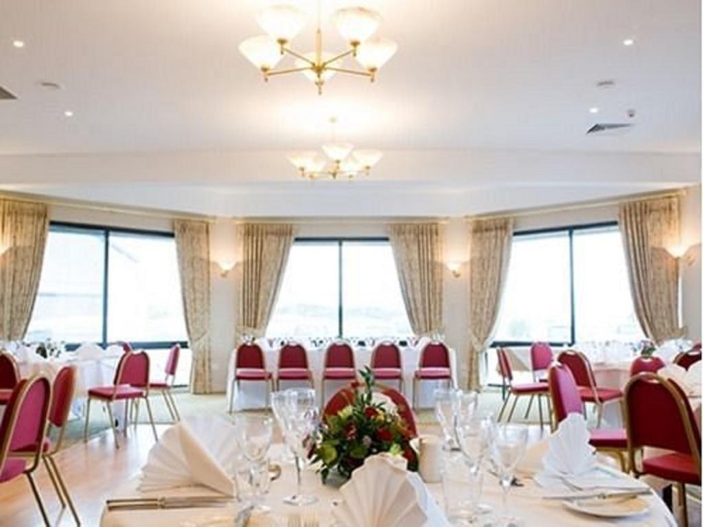 Malin Court Hotel And Restaurant エアー エクステリア 写真